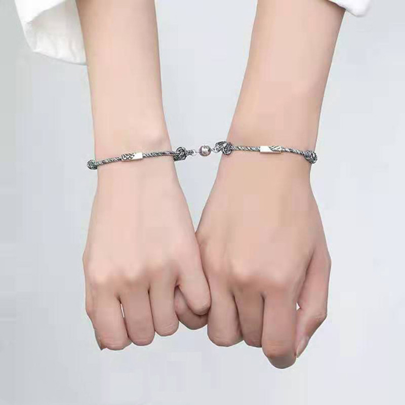 Bộ 2 vòng đeo tay sợi dệt có thể điều chỉnh độc đáo dành cho cặp đôi