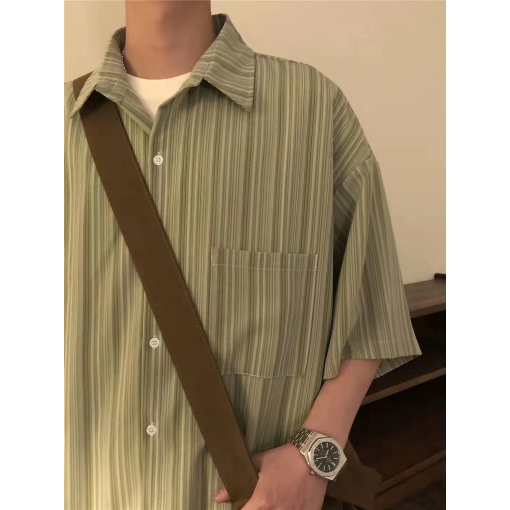 Áo Sơ Mi Tay Ngắn Dáng Rộng Màu Trơn Đơn Giản Thời Trang Hàn Quốc Cho Nam Simple Fashion Sọclụa áo sơ mi nam hàn quốc áo nam đẹp