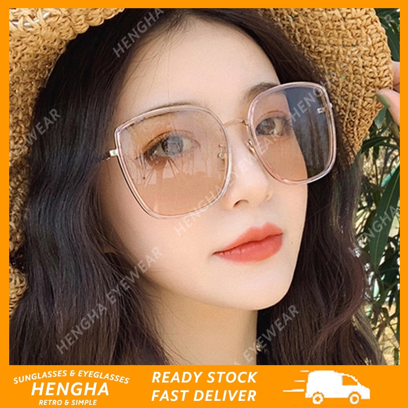 Kính mát gọng vuông phong cách Hàn Quốc