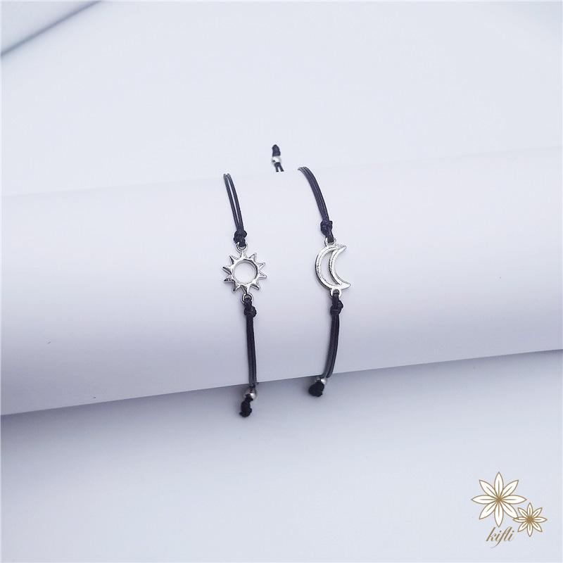 Set 2 Vòng Tay Mặt Hình Mặt Trăng Và Mặt Trời Có Thể Điều Chỉnh Kích Cỡ