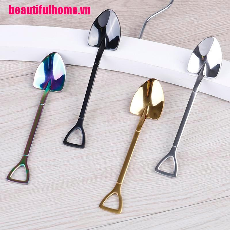 1 Xẻng Xúc Đất Nhiều Màu Sắc