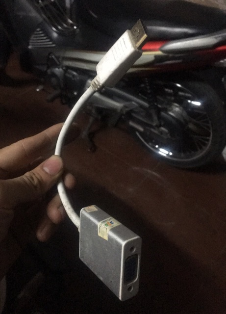 Cáp chuyển đổi tín hiệu displayport sang vga