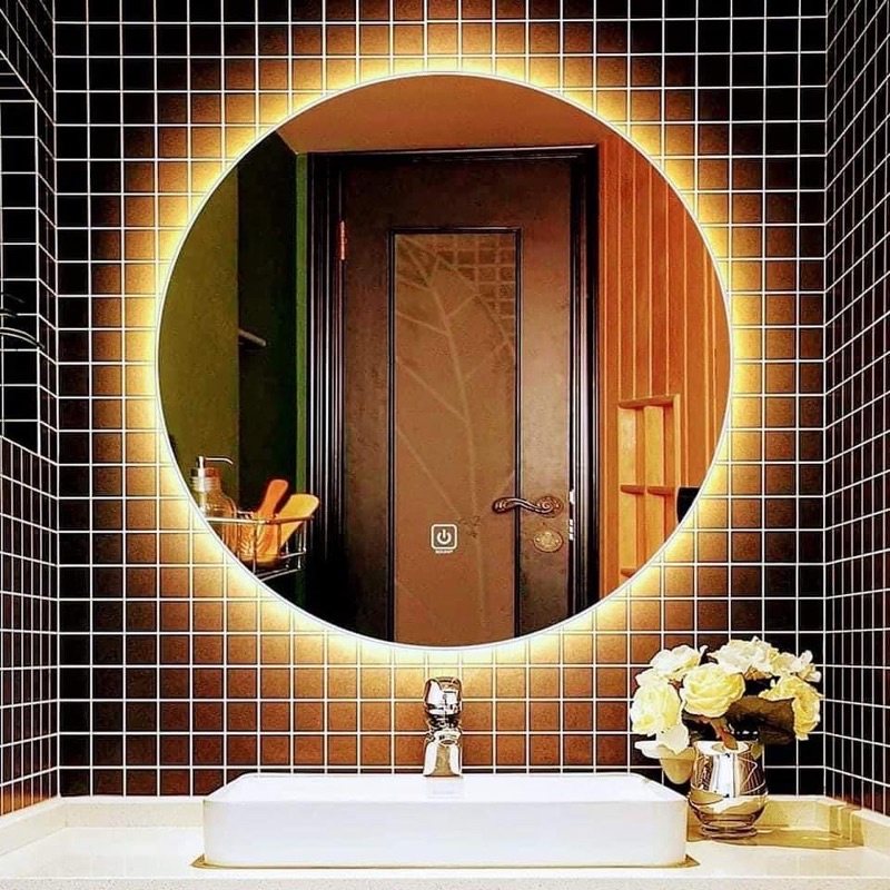 Gương tròn led hắt phía sau