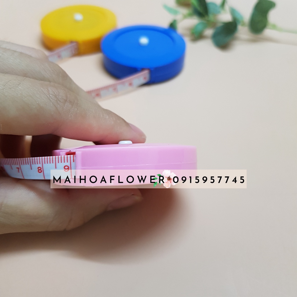 Thước dây may đo quần áo loại co rút tự động Maihoaflower