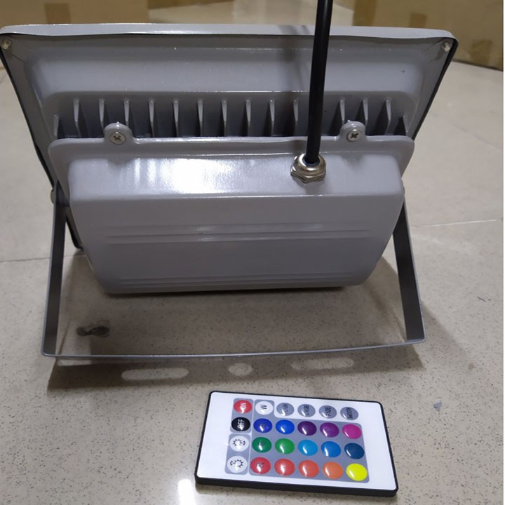 ĐÈN PHA LED 10W ĐỔI MÀU SIÊU ĐẸP
