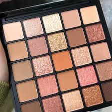 Bảng phấn mắt 25 ô 3CE Pro Multi Eye Color Palette #Museday