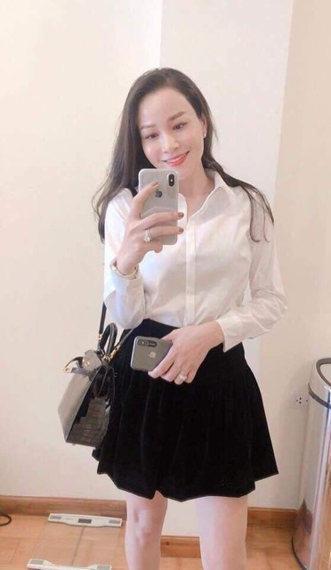 Chân váy nhung bồng