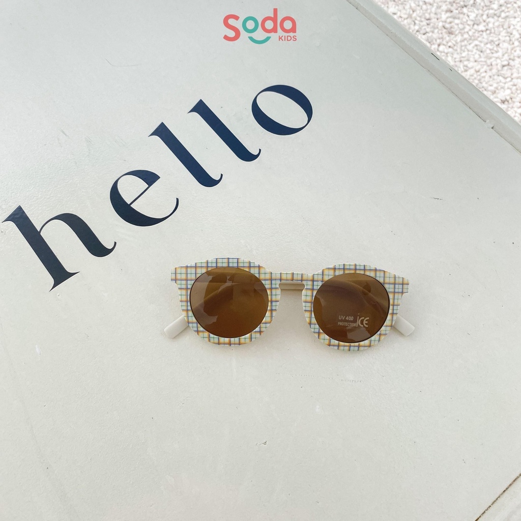 Kính râm chống tia UV400 cho bé SODA KIDS hoạ tiết kẻ sọc và kẻ caro phong cách Hàn Quốc, chất liệu nhựa an toàn cho bé