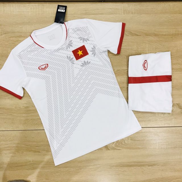 [Sản phẩm yêu thích 2020] Bộ quần áo bóng đá tuyển Vietnam 2020 cao cấp / áo đấu tuyển Việt Nam 2020 mới