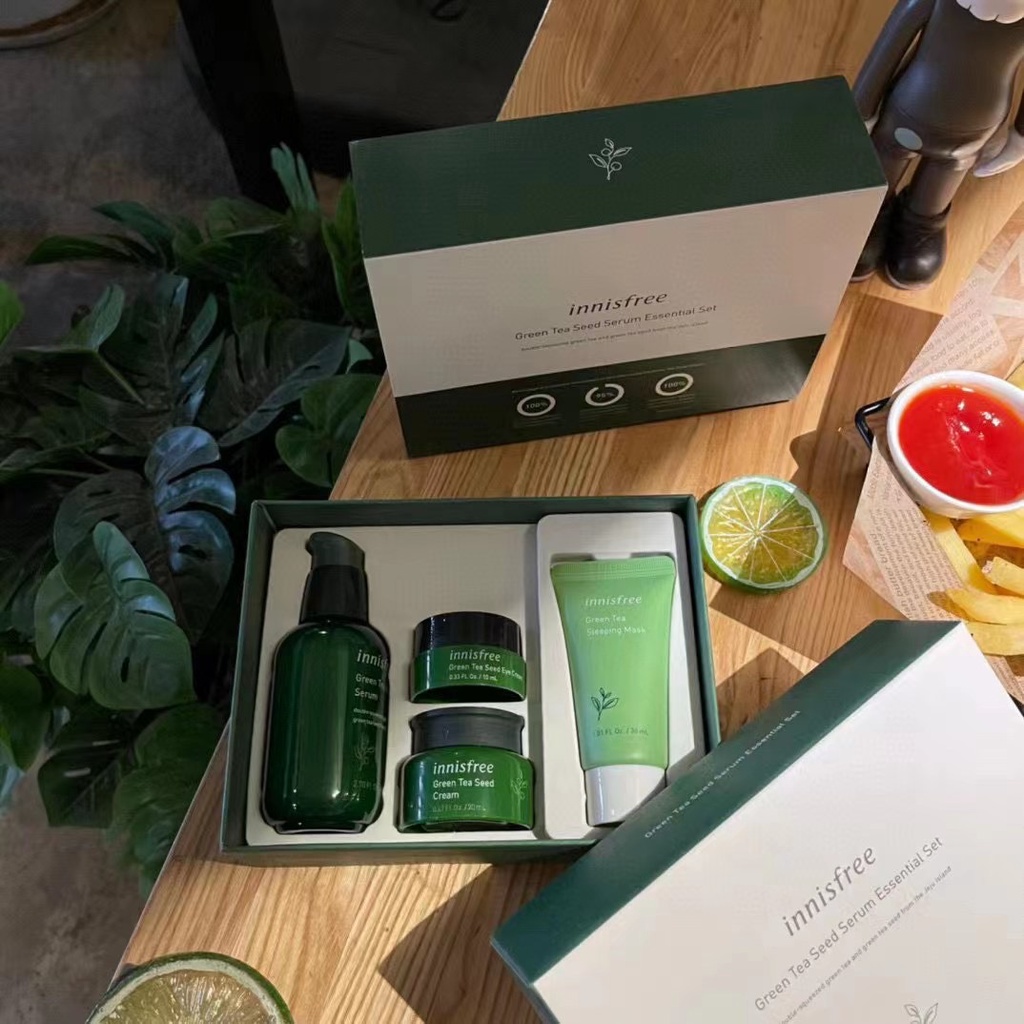 Bộ mỹ phẩm dưỡng da Innisfree thành phần trà xanh