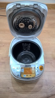 Nồi cơm điện nhật Zojirushi NP-JF10