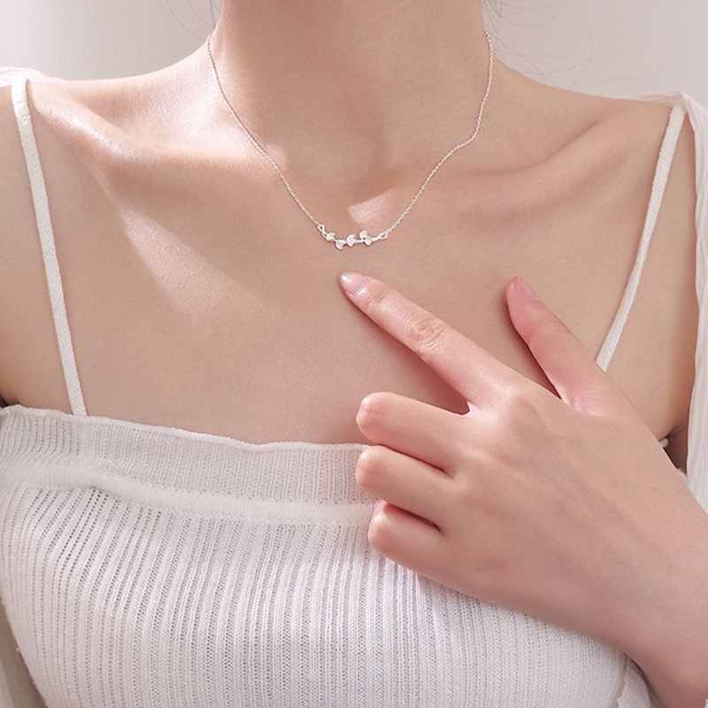 Dây chuyền mặt lá phong cách hàn quốc vòng nữ nhật bản