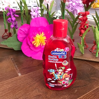 Dầu tắm gội cho bé Kodomo Fruity Berry 200ml