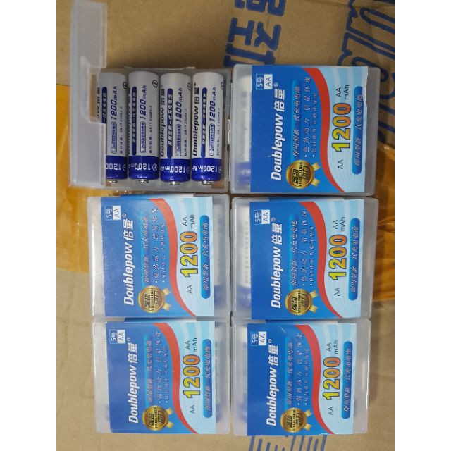 Combo Sạc Pin tiểu AA, AA Doublepow + 4 Pin sạc AA - SẢN PHẨM CHÍNH HÃNG