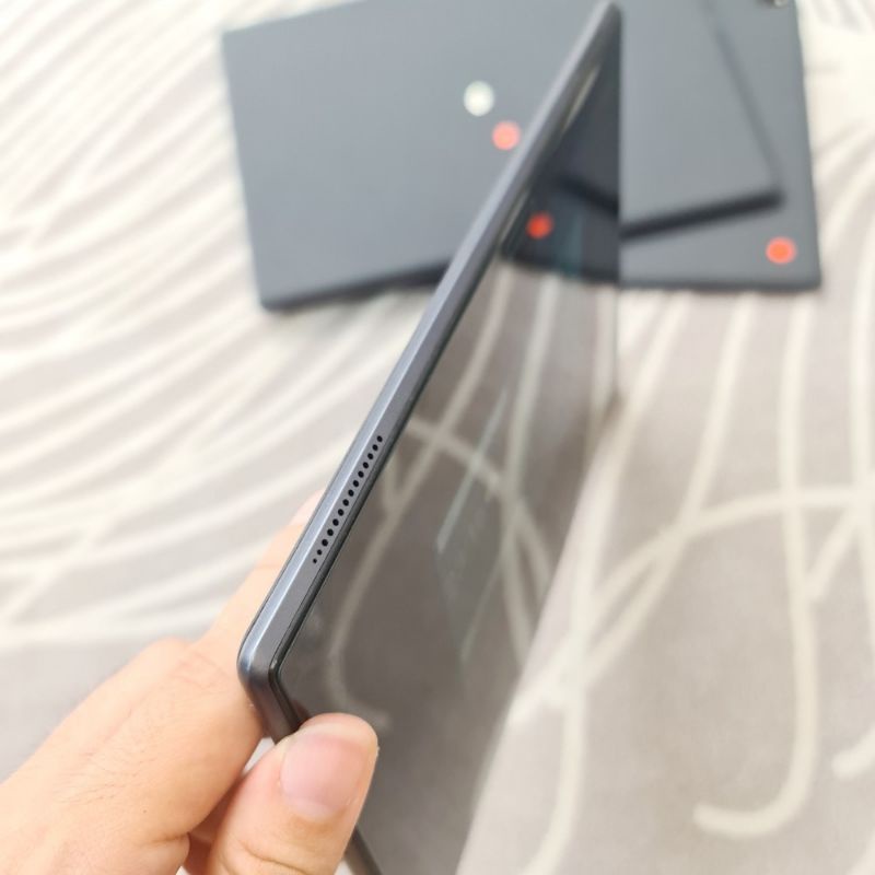 TẶNG BAO DA - MÁY TÍNH BẢNG LENOVO MOTO Tab X704 32GB | BigBuy360 - bigbuy360.vn