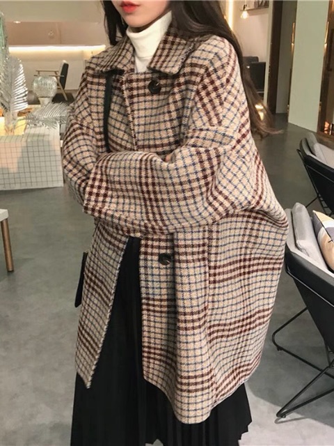 Áo khoác dạ nữ kẻ sọc thu đông 2018 cho cô nàng hiện đại