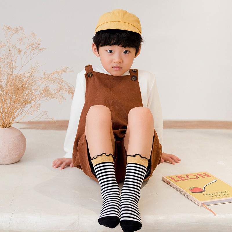 Tất cotton dài họa tiết sọc dễ thương cho bé gái