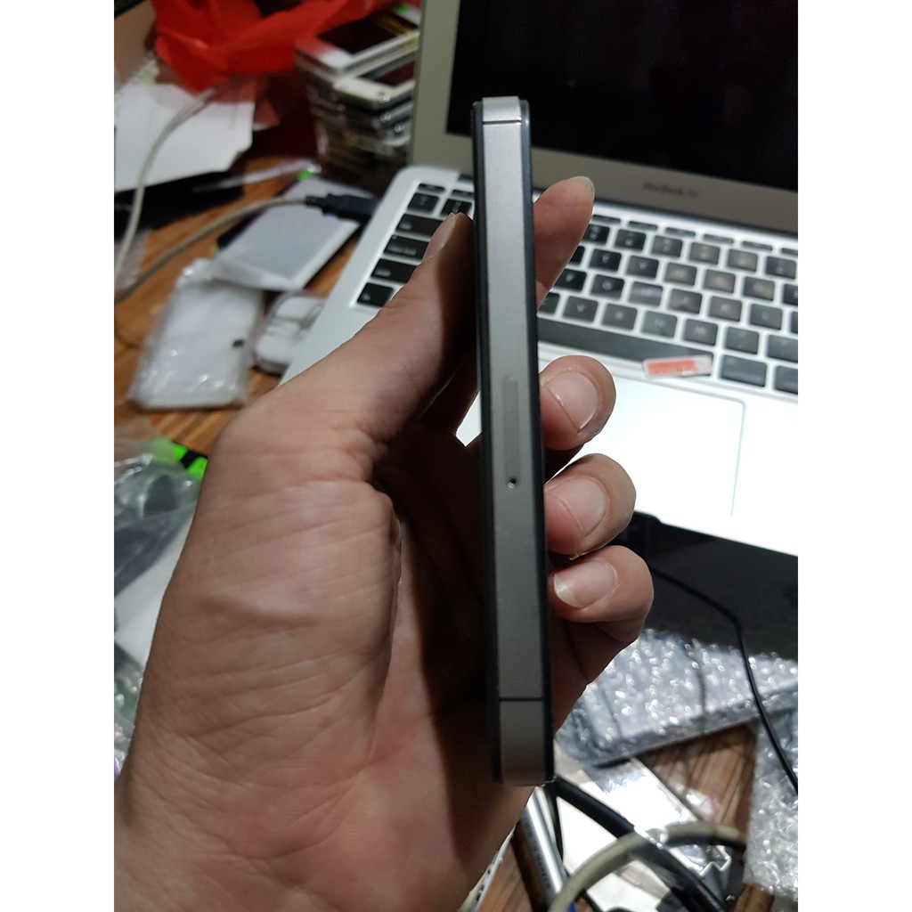 ĐIỆN THOẠI IPHONE 4S QT 8G/16G/32G NGUYÊN BẢN HÌNH THỨC ĐẸP, GIÁ CẢ CỰC KÌ HẤP DẪN | BigBuy360 - bigbuy360.vn