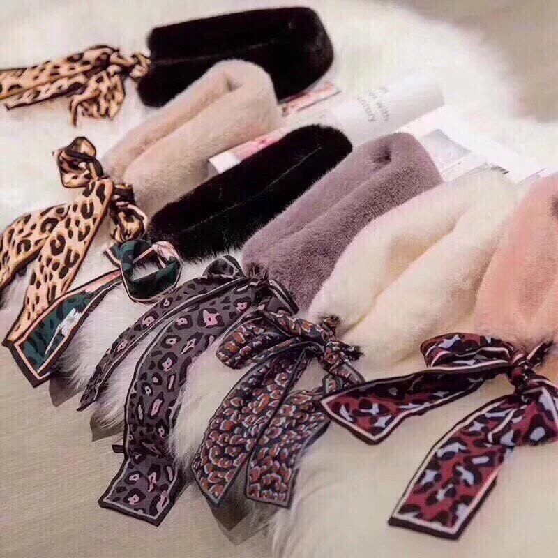 Khăn lông CHO MẸ VÀ BÉ quàng cổ tạo thành cổ áo cực xinh