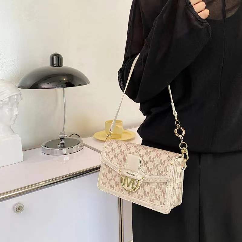 Túi kẹp nách/ Túi đeo vai nữ dáng vuông thời trang  phong cách Nhật Hàn túi xách