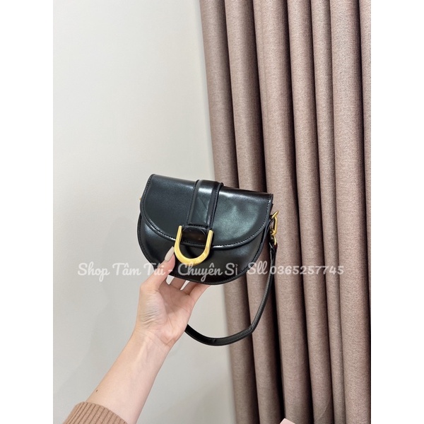 Túi xách móng ngựa size 18cm ảnh thật shop chụp hàng hottrend