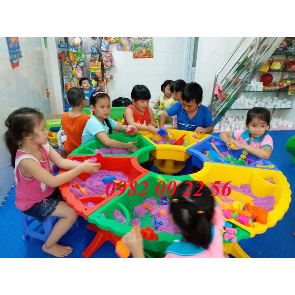 Bộ bàn chơi cát động học hình tròn đường kính 1,5m kèm 12kg cát, 6 bộ khuôn