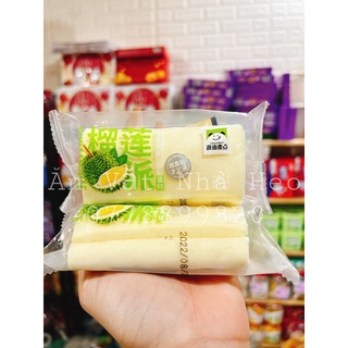 Bánh Bông Lan Cuộn Sầu Riêng yoguebuy