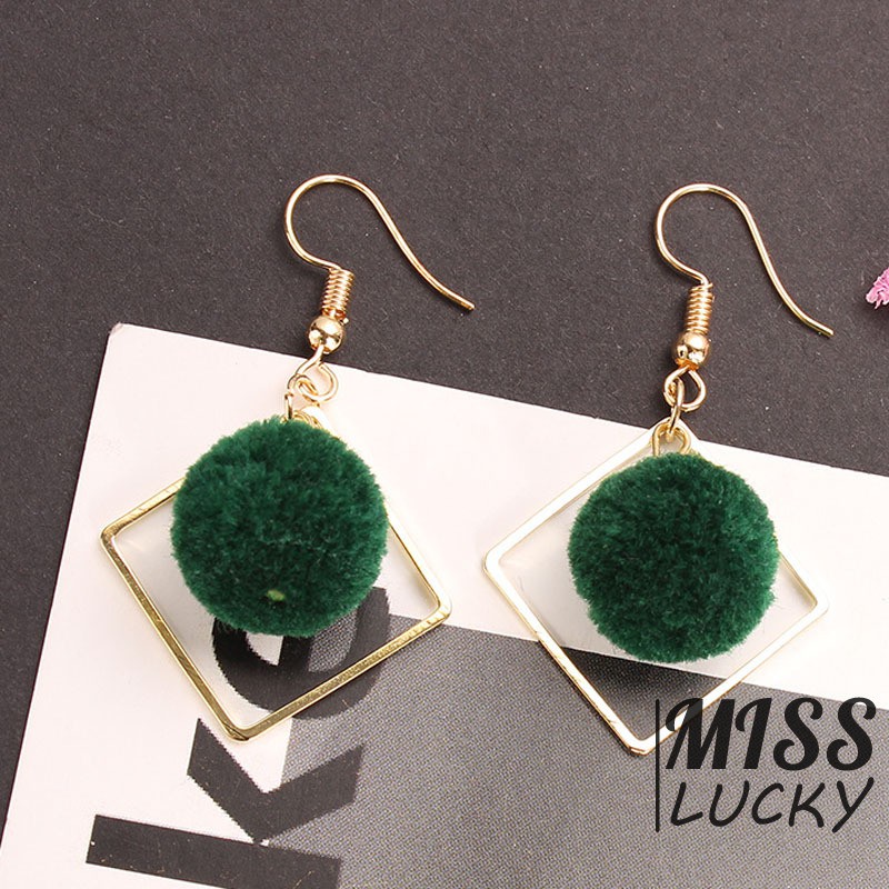 Bông tai phong cách cá tính thời trang dành cho nữ