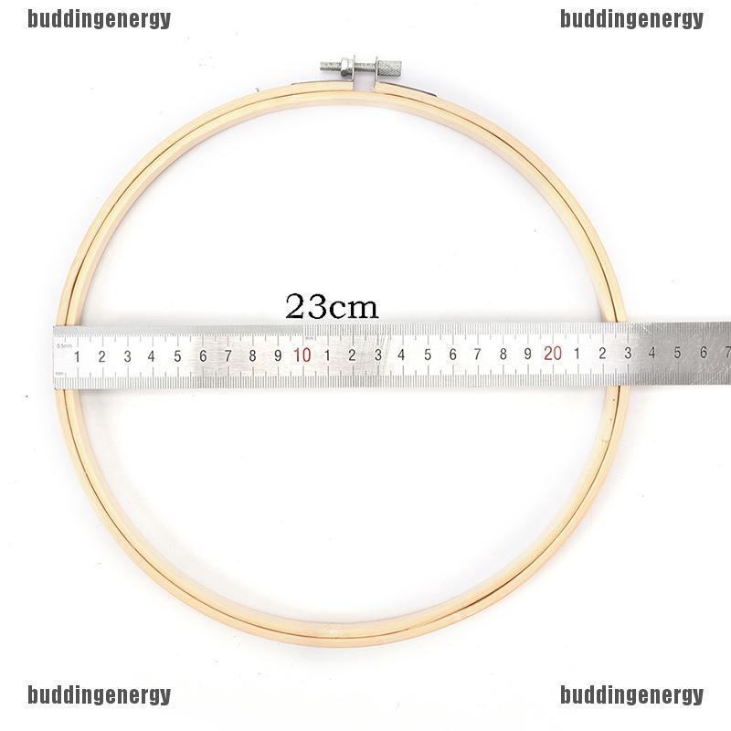 Khung Thêu Hình Tròn Bằng Gỗ