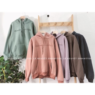 Áo hoodie chữ nổi