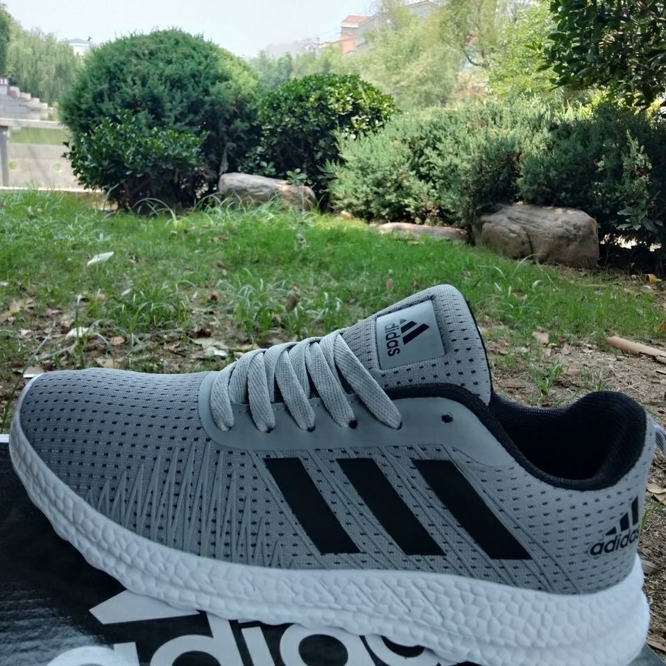 Giày Thể Thao Chạy Bộ Thời Trang Nam Nữ Năng Động