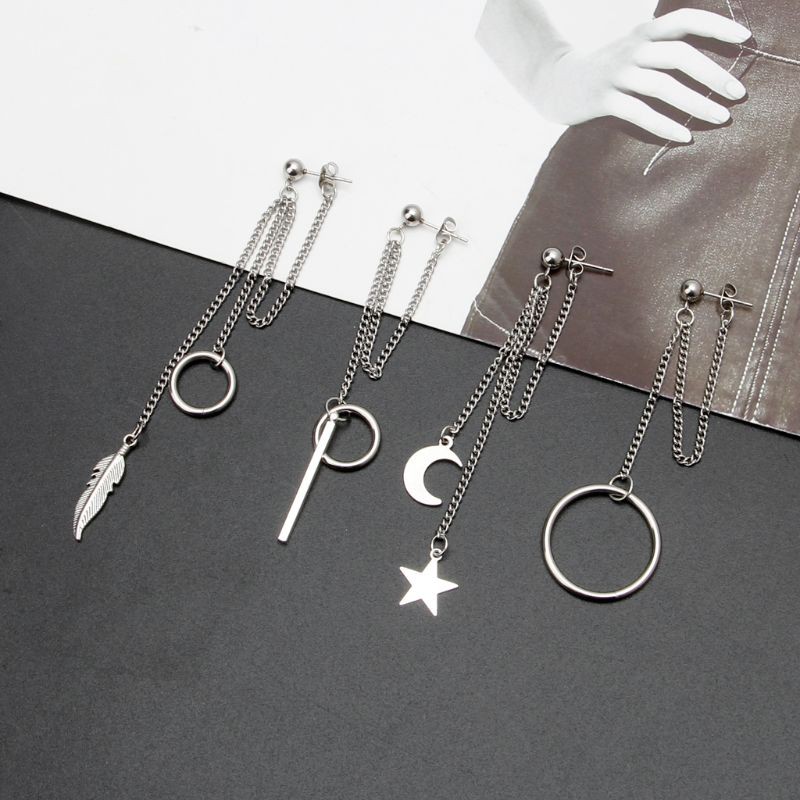 Khuyên tai hình mặt trăng và ngôi sao bằng titan phong cách cá tính Hàn Quốc