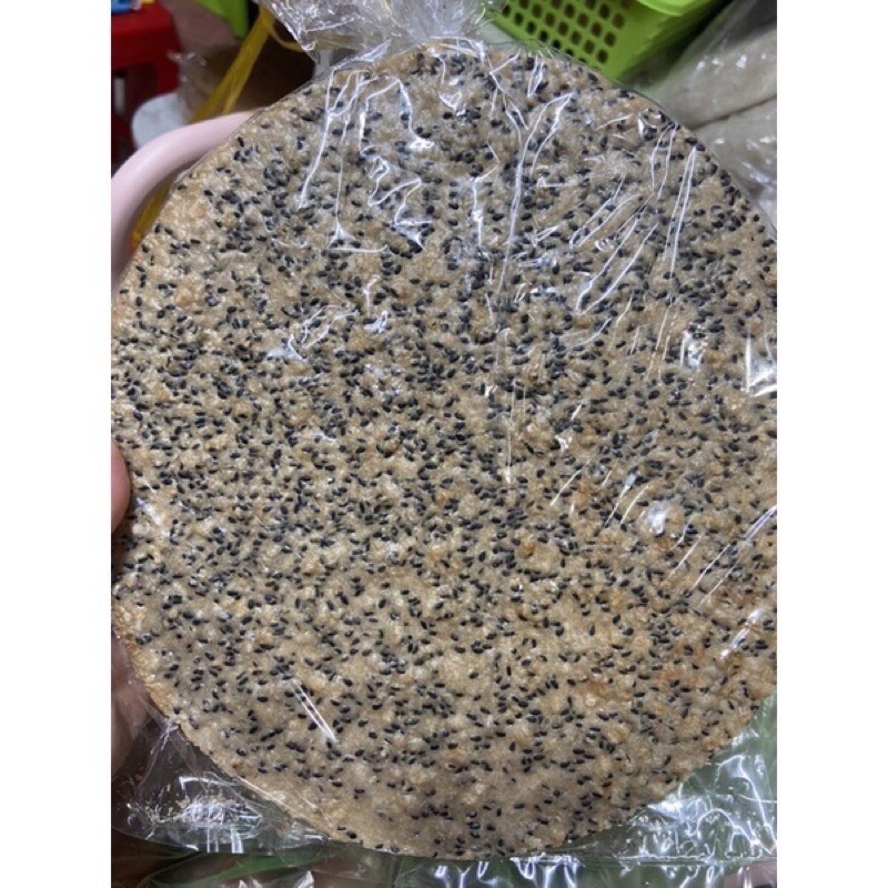 Bánh tráng ( bánh đa mè đen nước cốt dừa siêu ngon