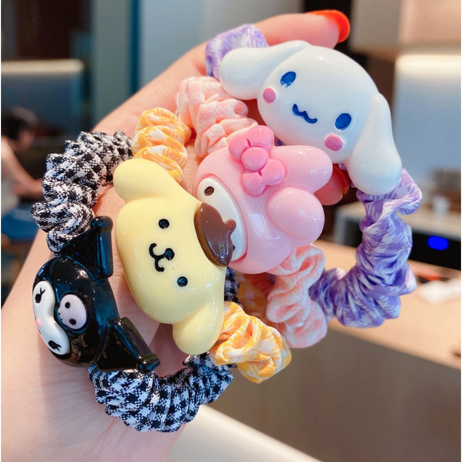 Cột tóc scrunchies caro sanrio (cinamorol, melody, kuromi...) Mua Tất (muatatshop)