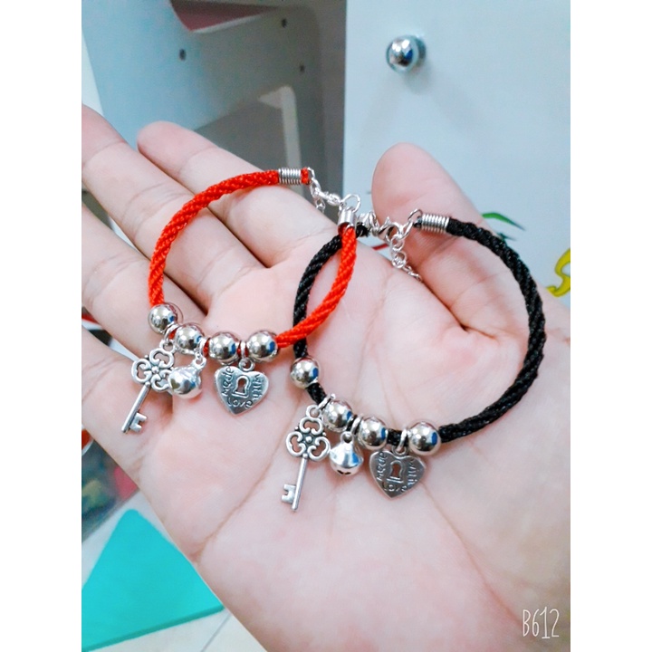 Sỉ 1 set 10 vòng tay cặp đôi chìa khóa ổ khóa và chuông 8mm