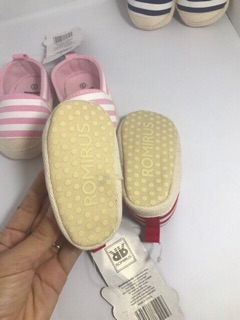 Giày slipon tập đi cho bé trai