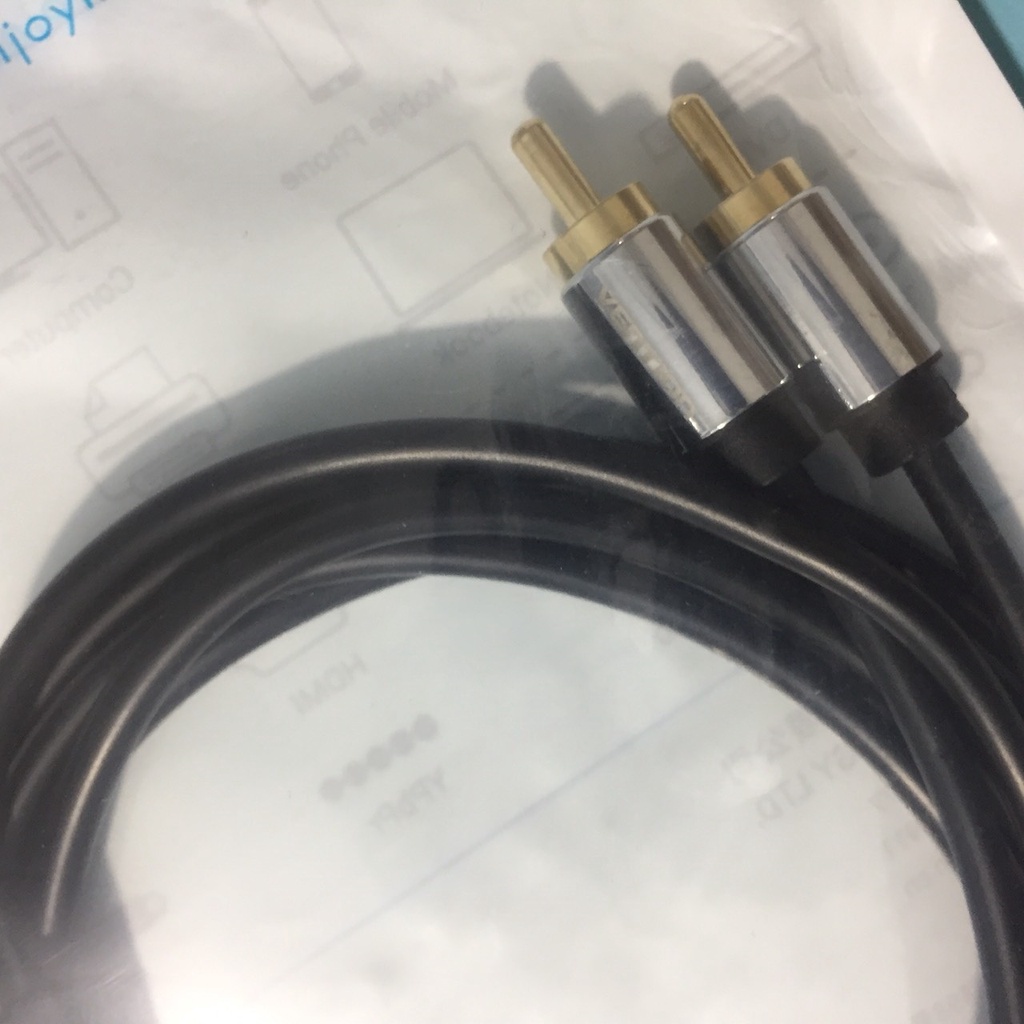 Cáp chuyển 3.5 male ra 2 đầu RCA male Vention BCF