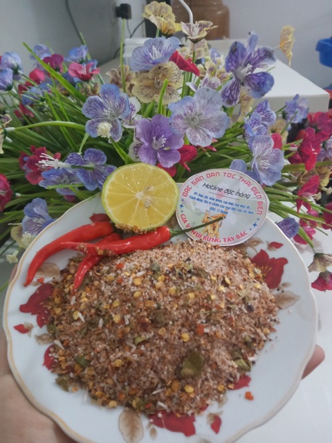 Chẩm chéo Tây Bắc lọ 250gr đủ tem mác | BigBuy360 - bigbuy360.vn