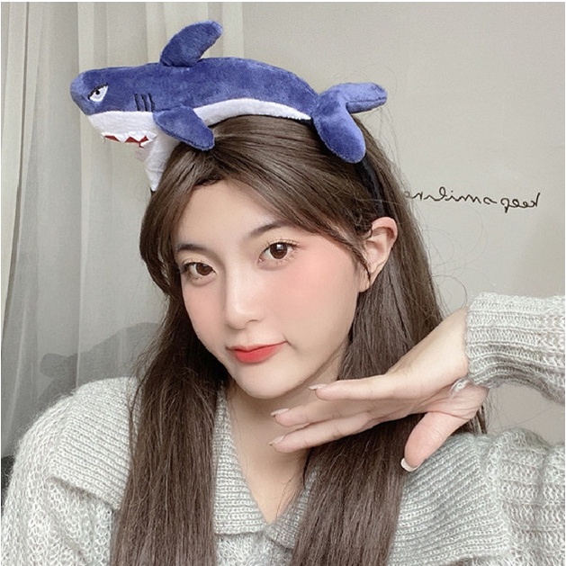 CÀI TÓC CÁ MẬP XANH DƯƠNG DỄ THƯƠNG CÁ TÍNH CHO NỮ