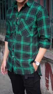 Áo phông kẻ caro