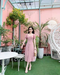 Đầm cổ V nút bọc