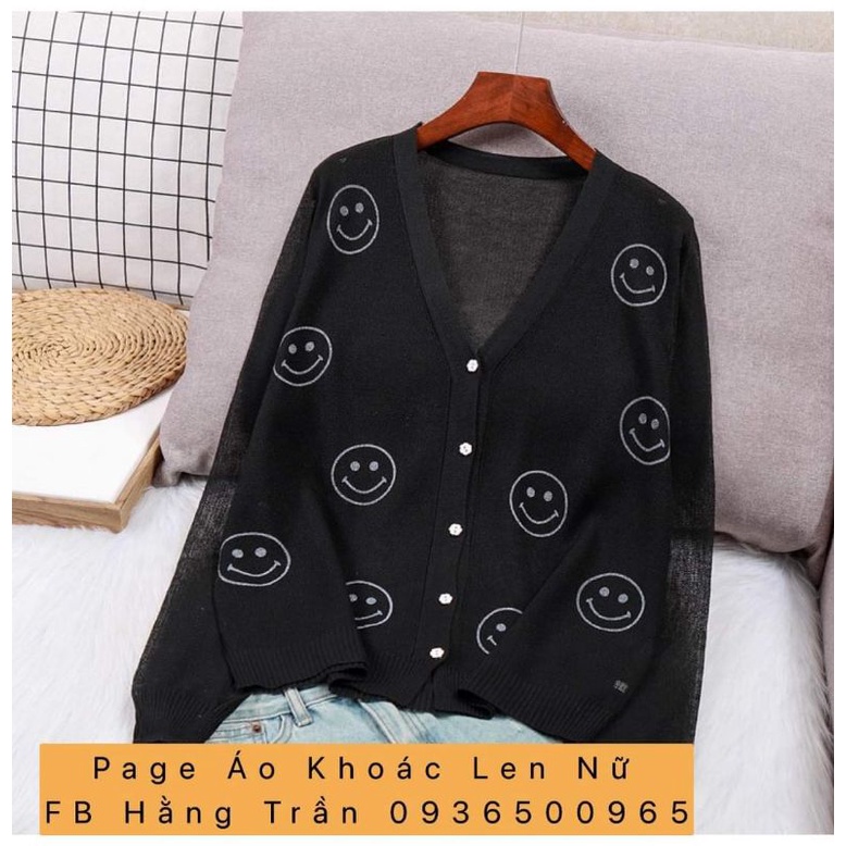 Áo khoác cardigan mỏng cổ tim họa tiết mặt cười.