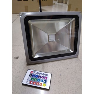 Đèn pha LED đổi màu cao cấp dùng ngoài trời