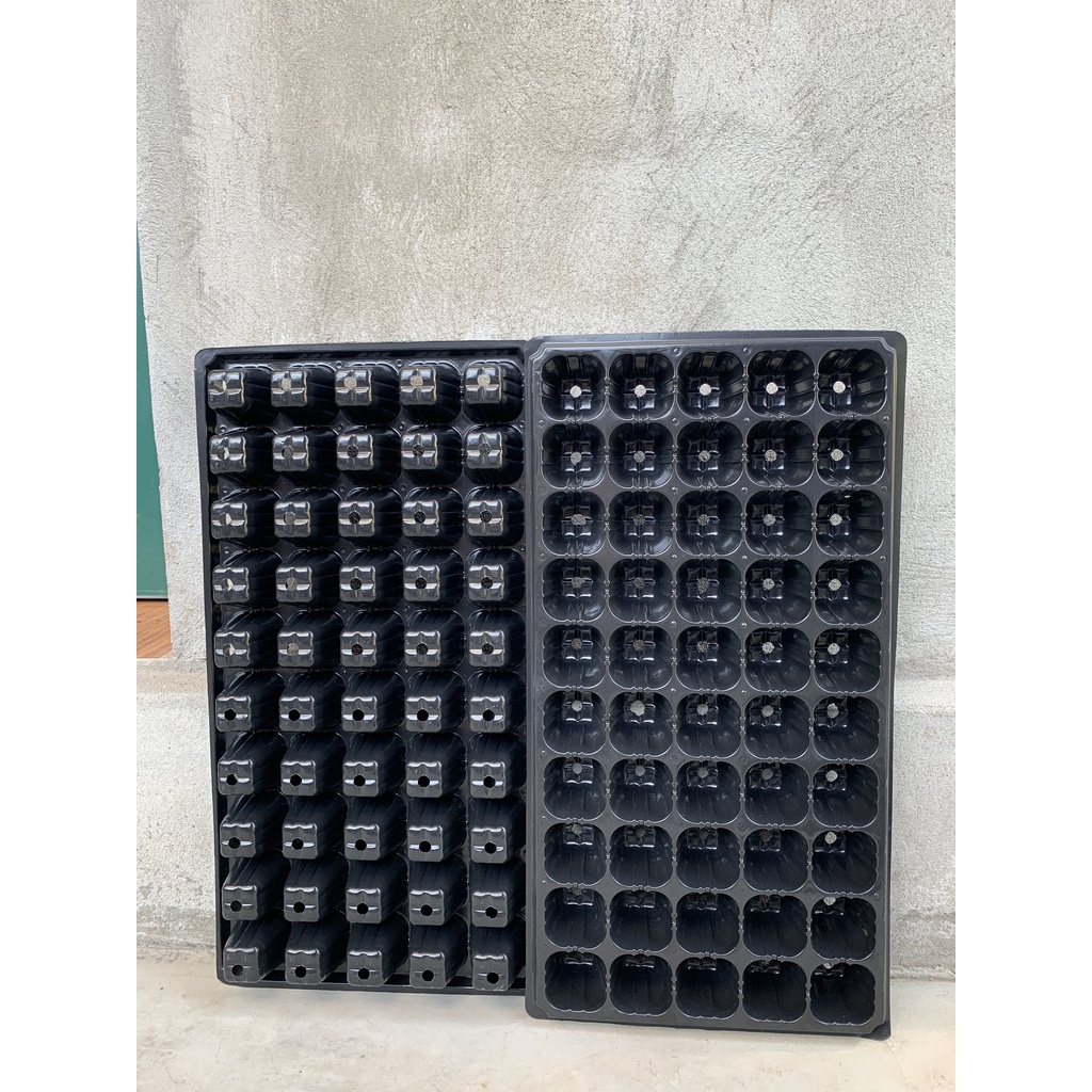 10 KHAY ƯƠM 50 LỖ NÔNG ĐẾ VUÔNG ( BẠT CHỐNG CỎ, LƯỚI CHỐNG NẮNG, DỊCH TRUYỀN CHO CÂY...)