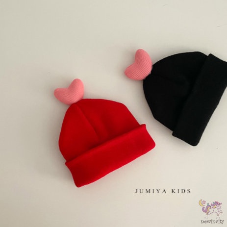 Mũ dệt kim phối hình trái tim đáng yêu cho em bé