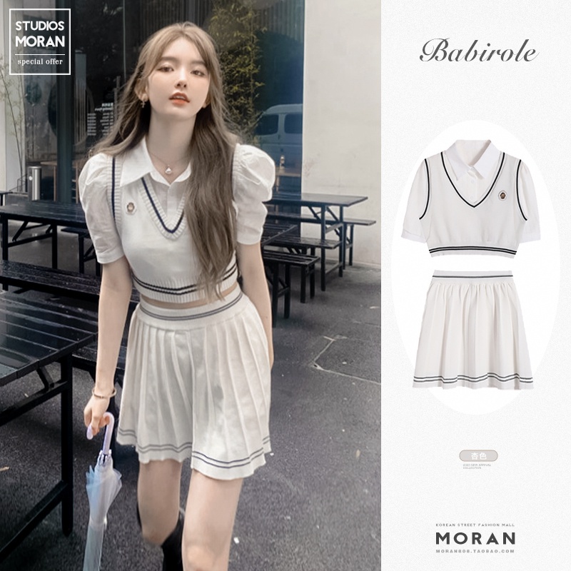 (ORDER) Set bộ MORAN 3 sản phẩm áo sơ mi kèm áo Gile cổ V phối viền + Chân váy xòe xếp ly style Hàn Quốc (có ảnh thật)