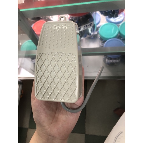 Bàn đạp điện FS2 , FS3, mini
