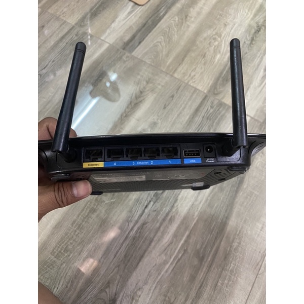 Bộ phát Wifi chuẩn N Linksys E1200 300 Mbps chính hãng