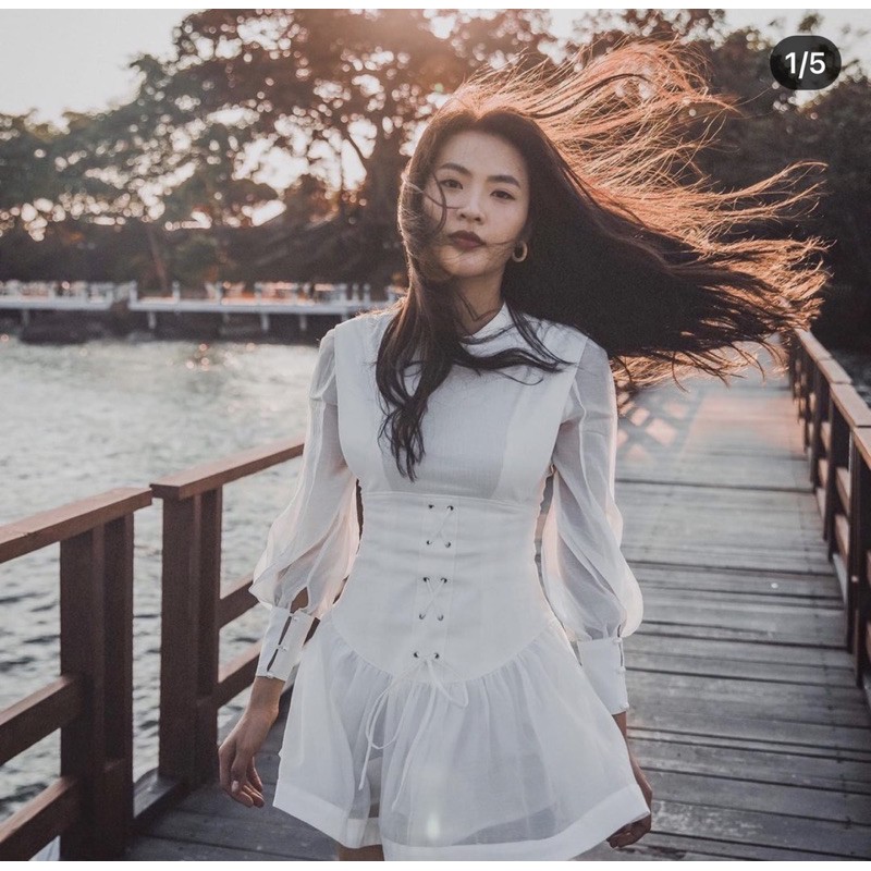 ĐẦM TRẮNG VOAN ĐAN DÂY