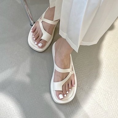 Dép đê độn quai kiểu 2,5p mới 2 màu trắng đen 0309 màu trắng mới ifashion